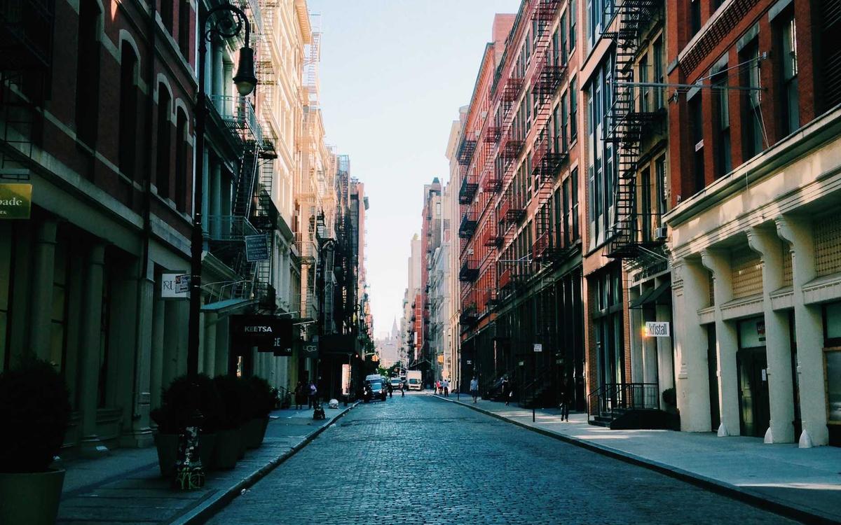 人物侧写:某金牌经纪人的造星三板斧